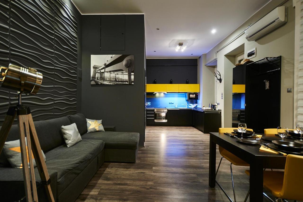 Central Location Yellow-Black Apartment Budapest Exterior foto